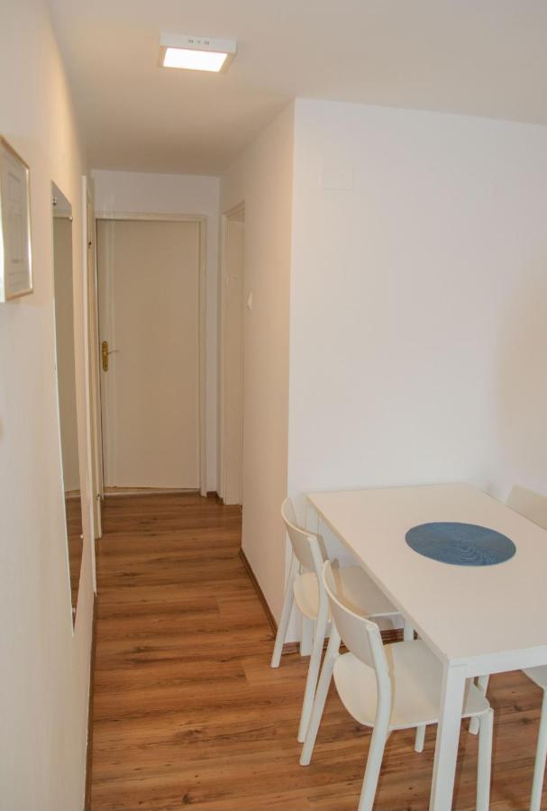Goya - Selce Apartment Luaran gambar
